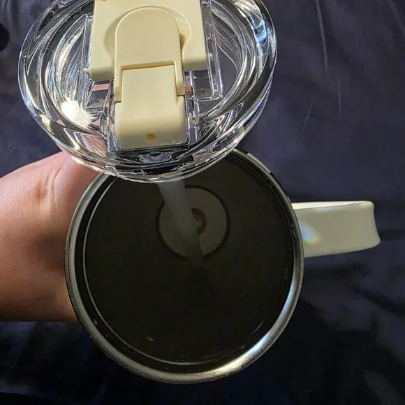 Washed Once, Never Used Thyme & Table Checkered Tumbler 32oz - Picture 4 of 4